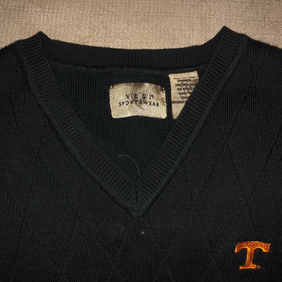 University of Tennessee Sweater Vest - Picture 2 of 2